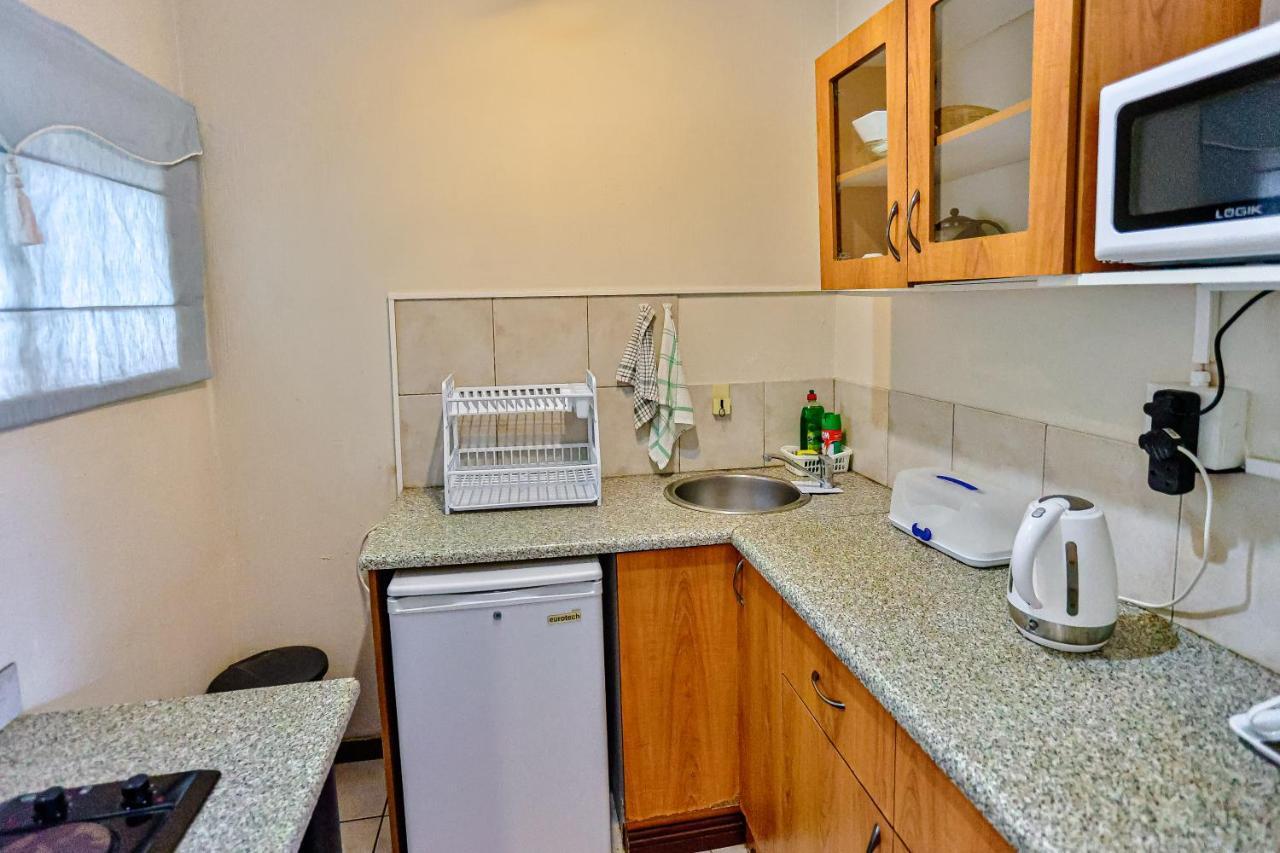 Zuider Zee Guest House Ballito Esterno foto