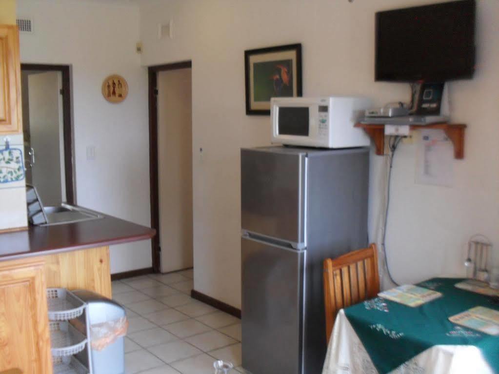 Zuider Zee Guest House Ballito Esterno foto